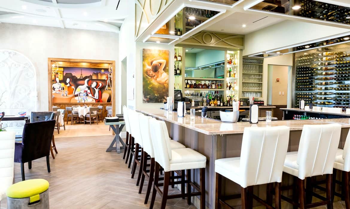 Wine and bar service